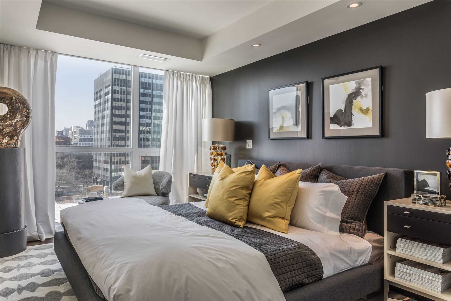 101 St Clair Avenue W, #604