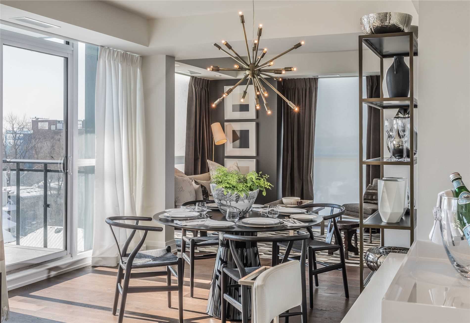 101 St Clair Avenue W, #604