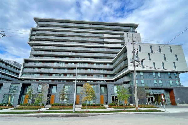 118 Varna Dr, Toronto