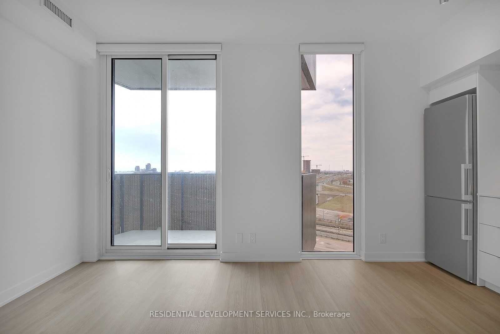 30 Tretti Way, #907