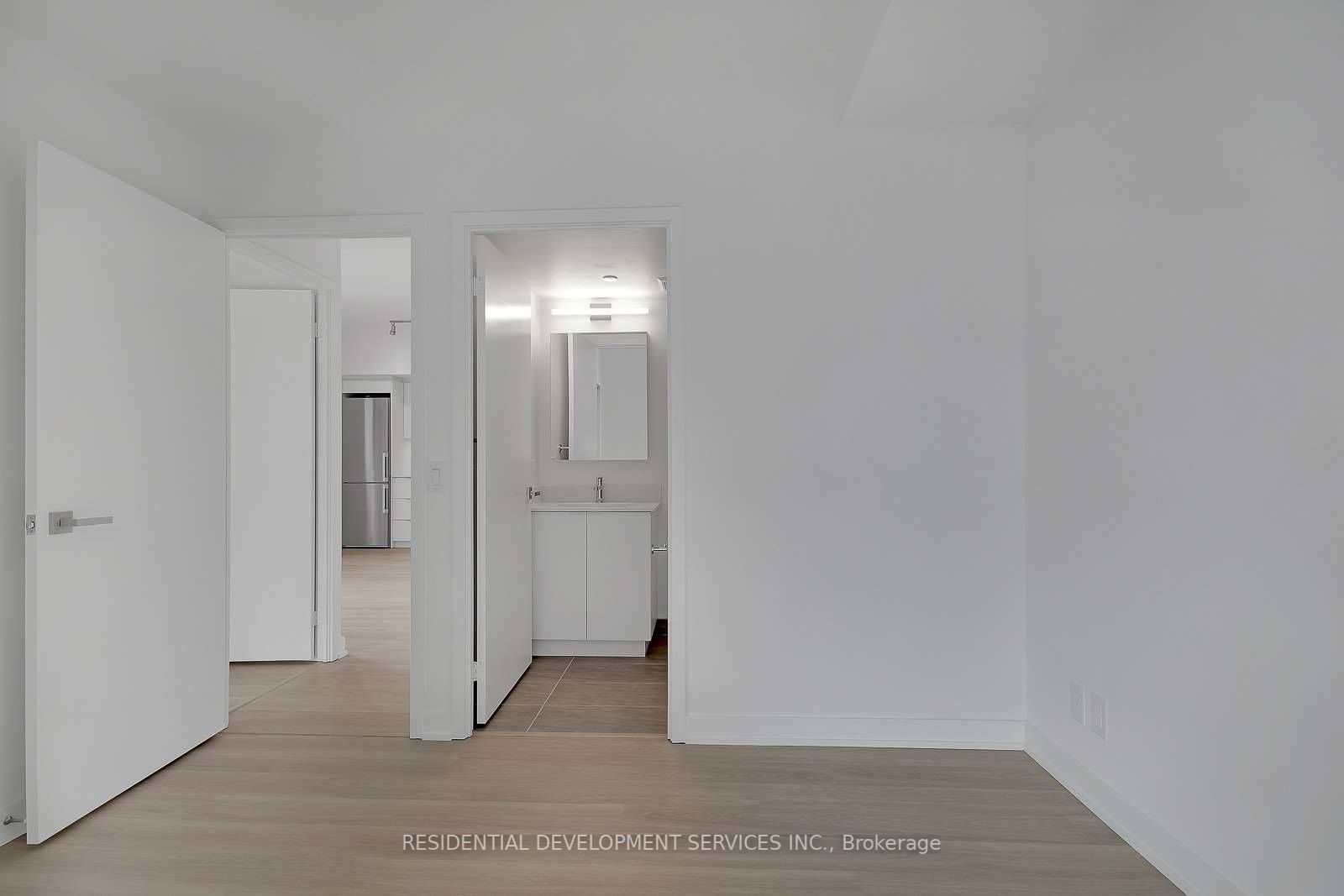 30 Tretti Way, #907