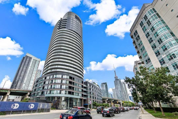 38 Dan Leckie Way, Toronto