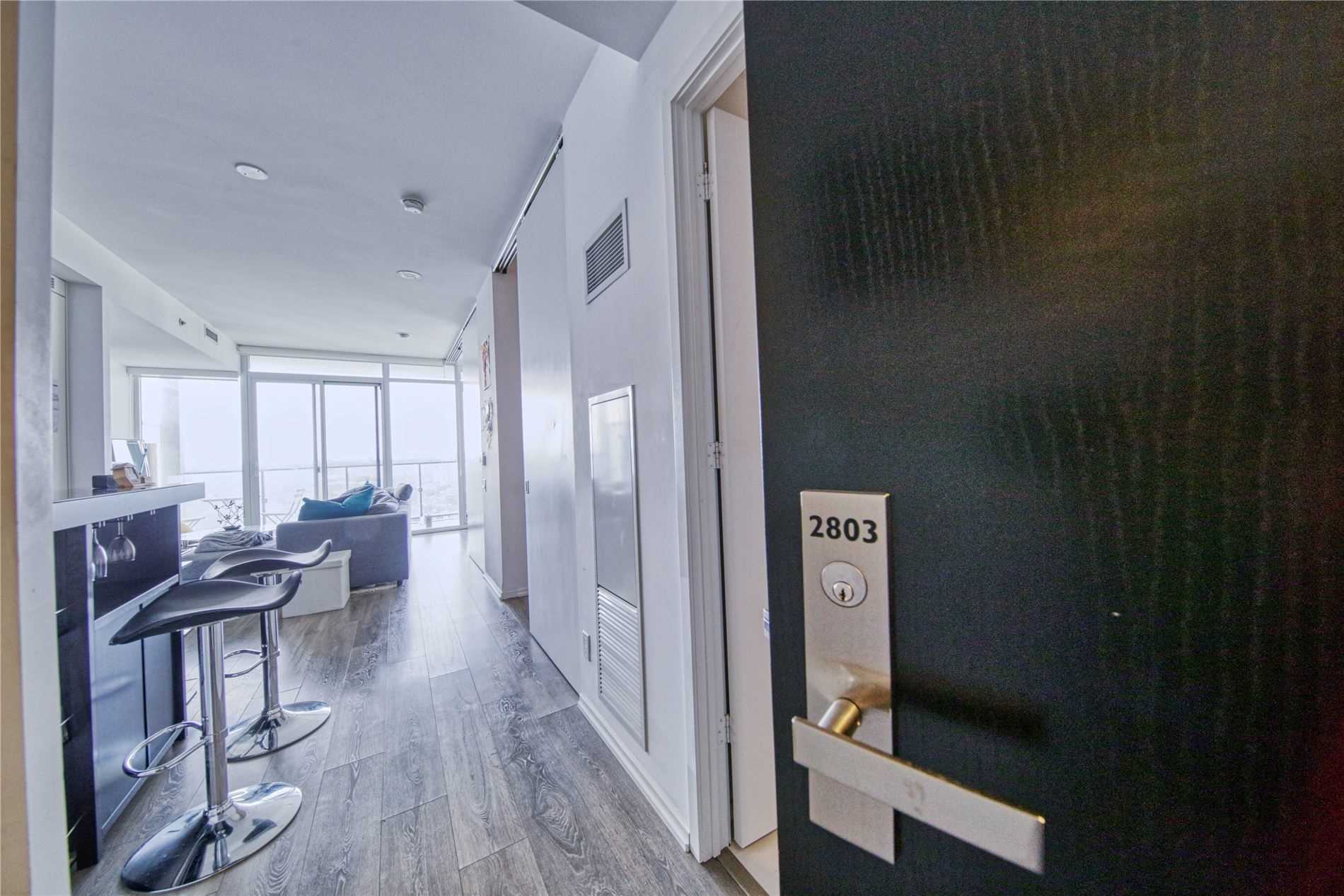125 Peter St, #2803