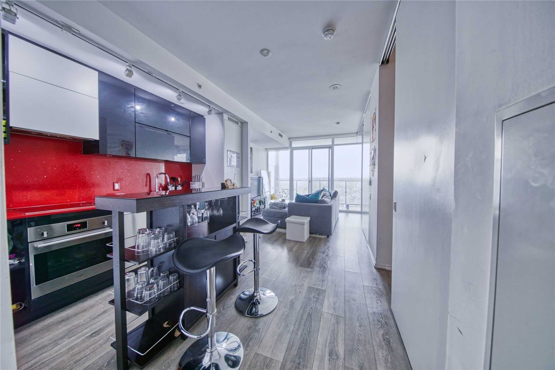 125 Peter St, #2803