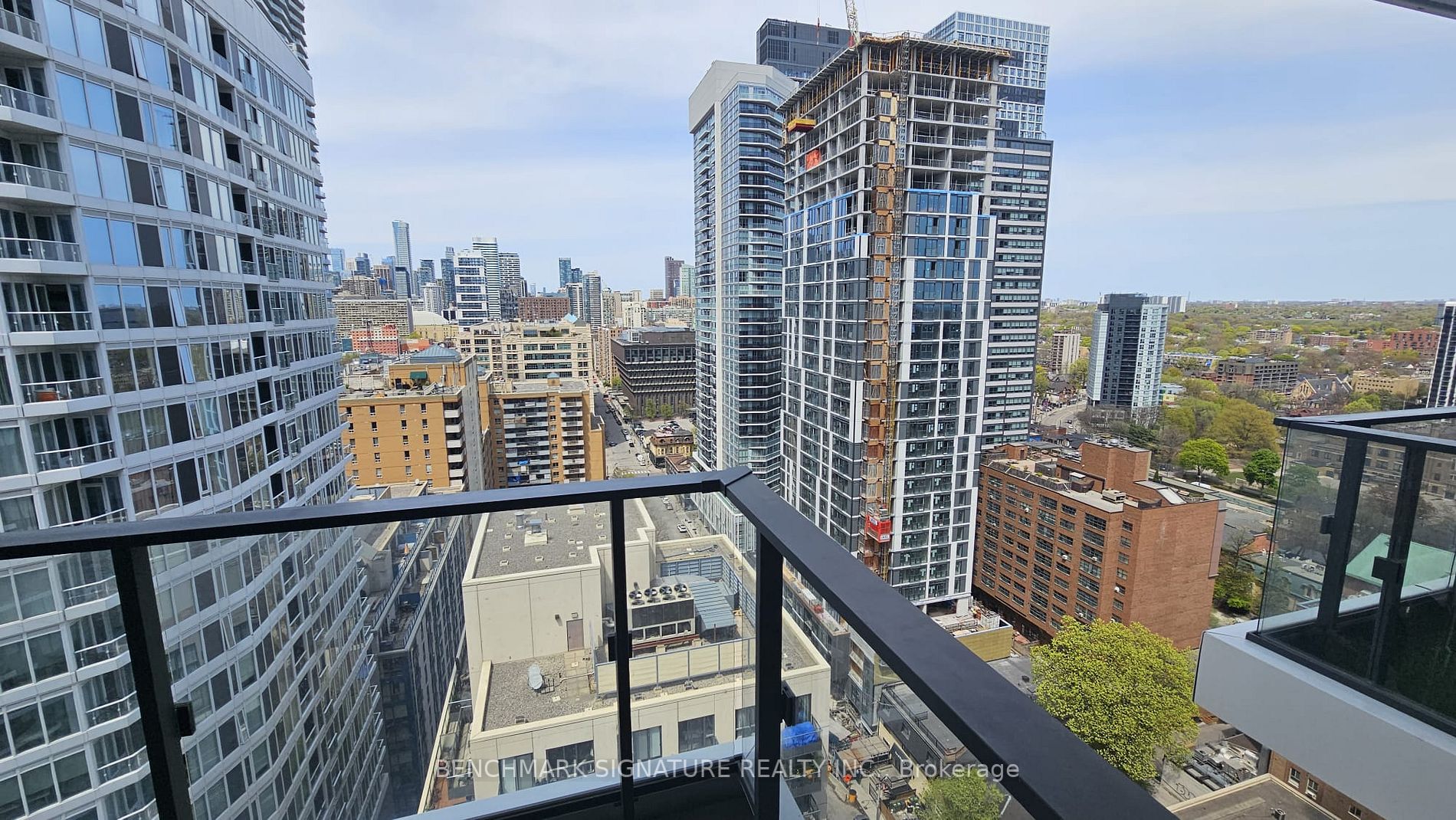 77 Shuter St, #2512