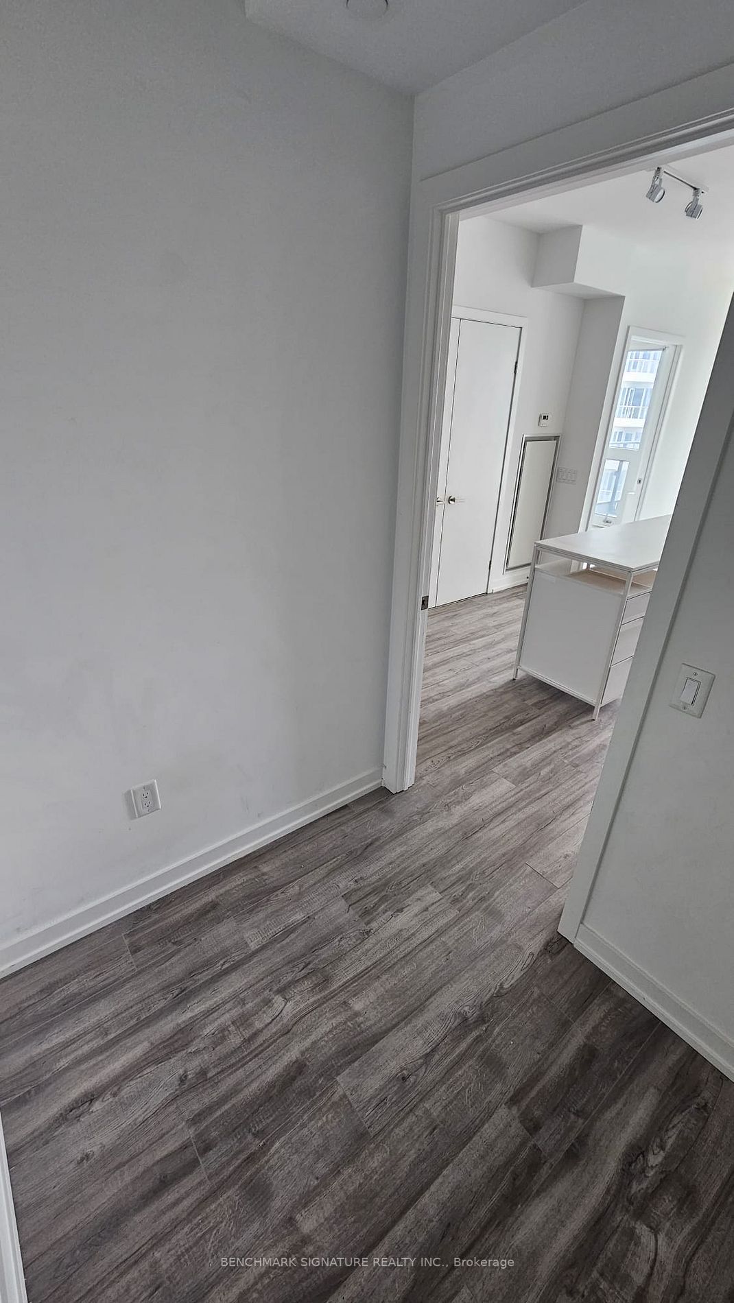 77 Shuter St, #2512