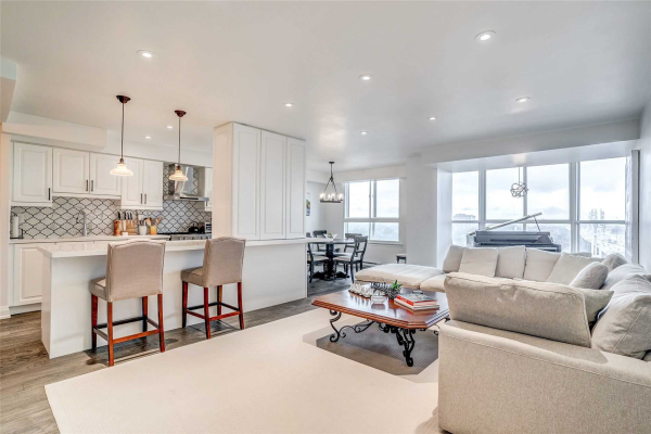 271 Ridley Blvd, Toronto