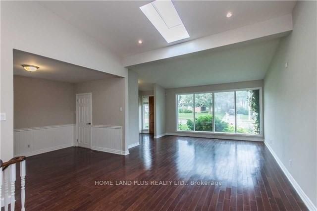 20 Larkfield Dr