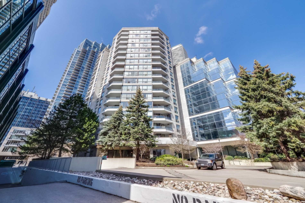 30 Holly St, Toronto