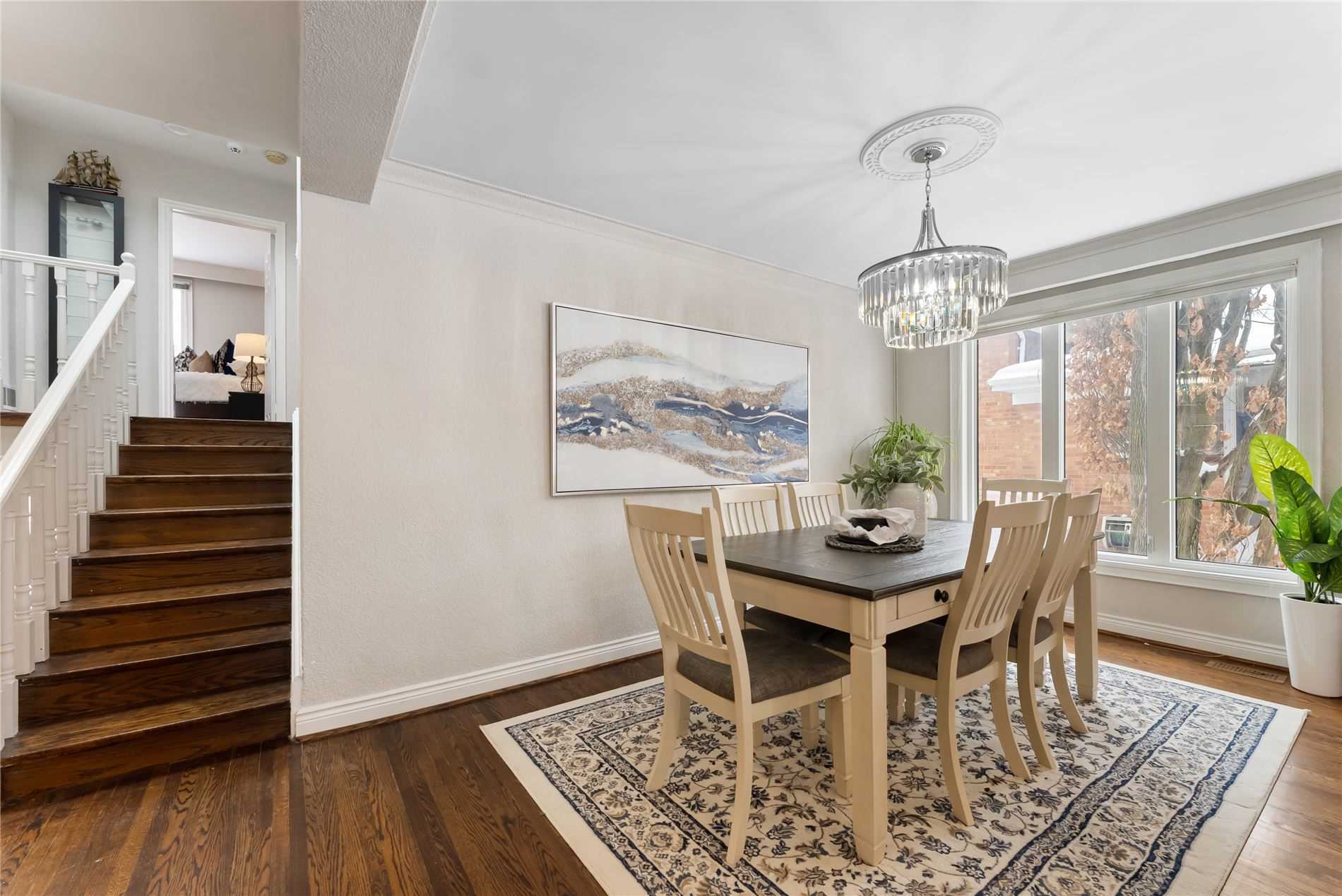 23 Christine Cres
