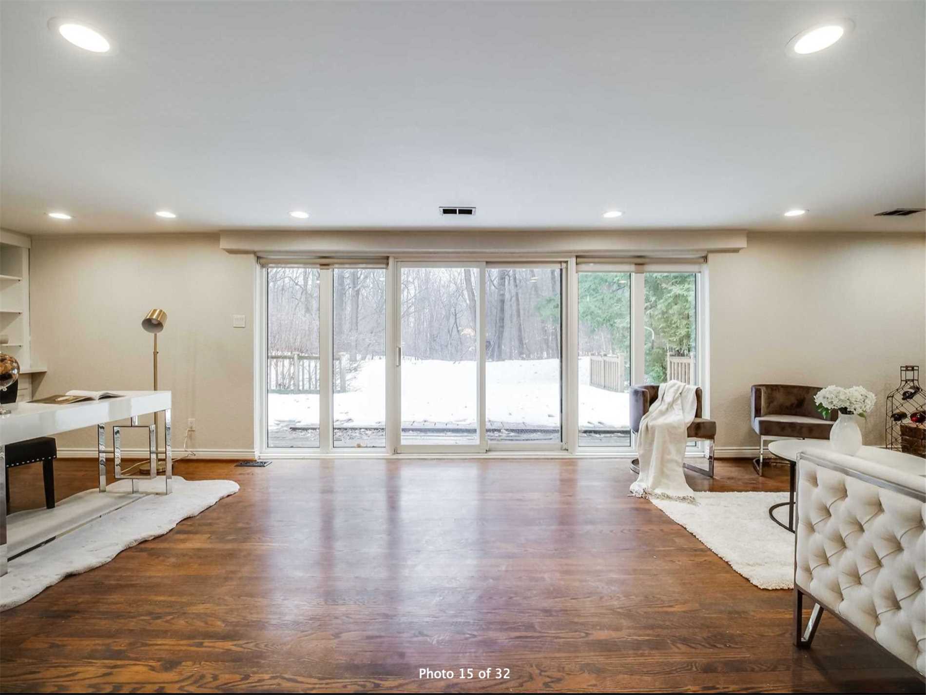 23 Christine Cres