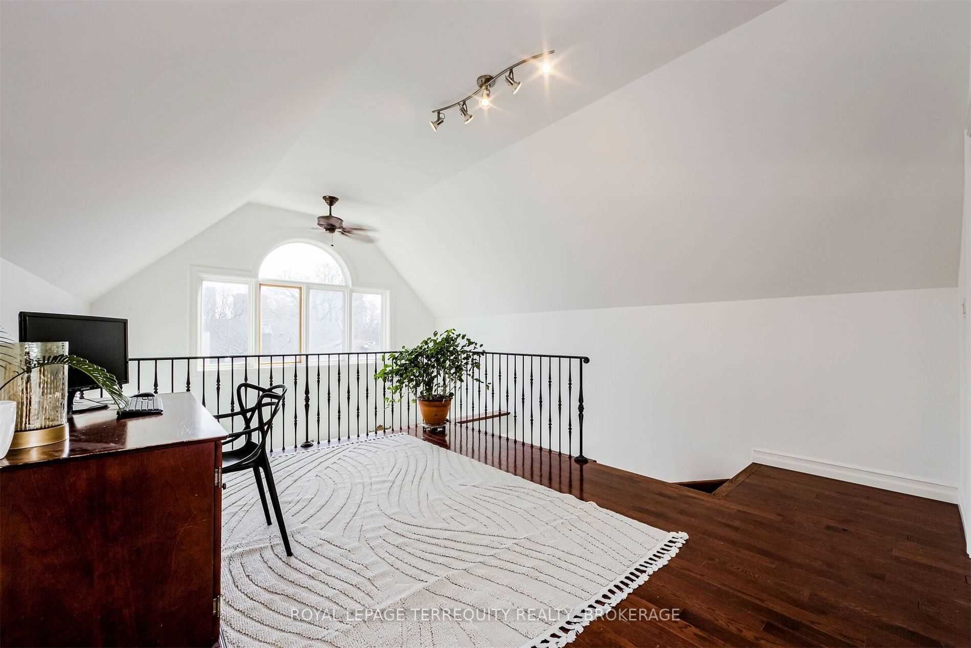 Listing C5998207 - Large Photo # 20