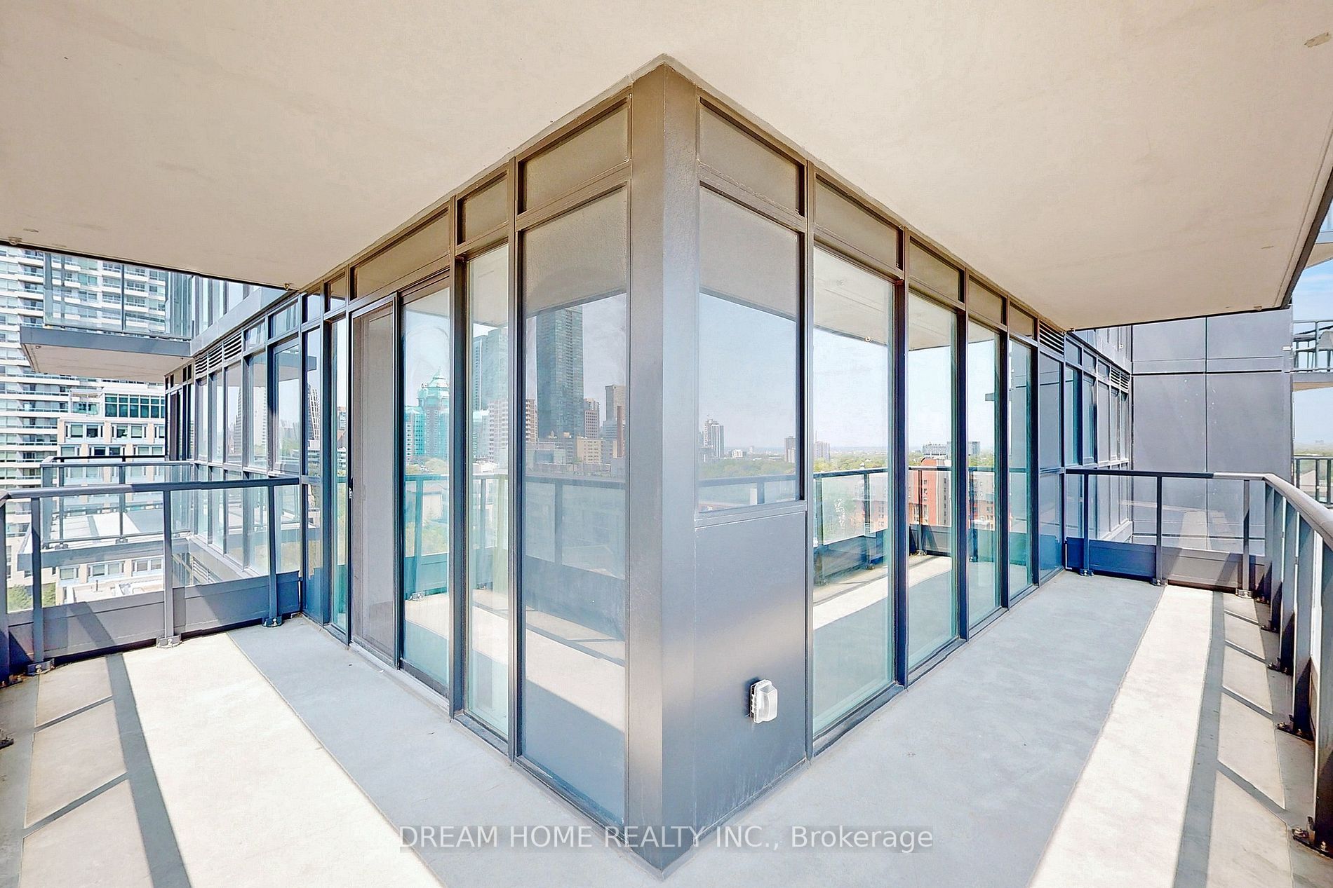 159 Wellesley St E, #908