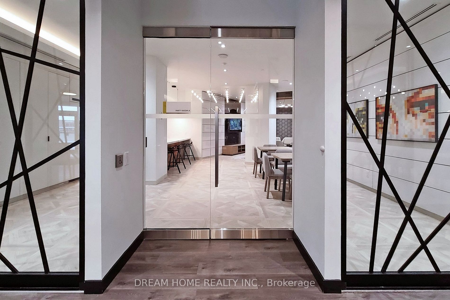 159 Wellesley St E, #908