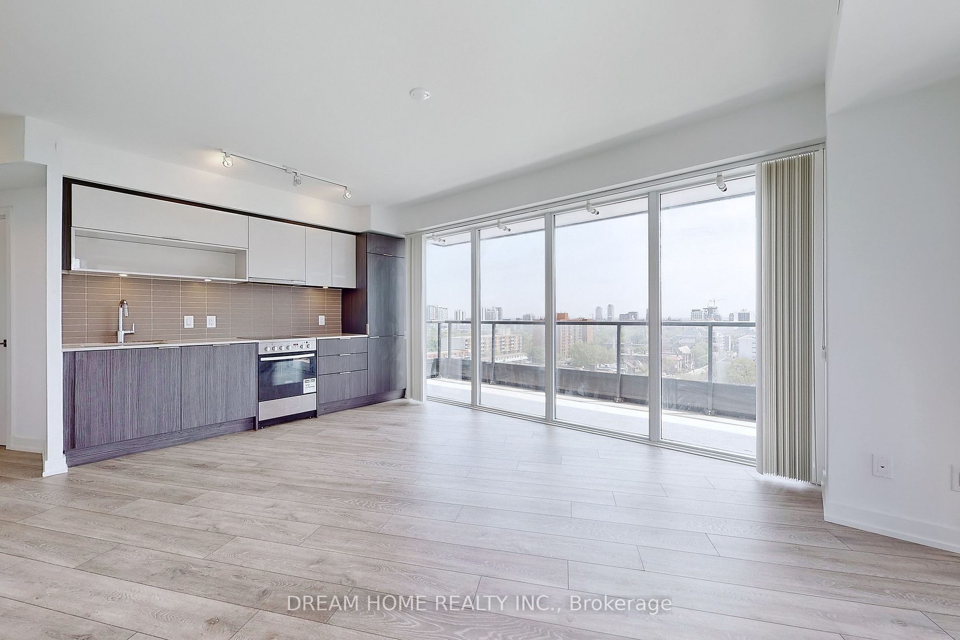 159 Wellesley St E, #908
