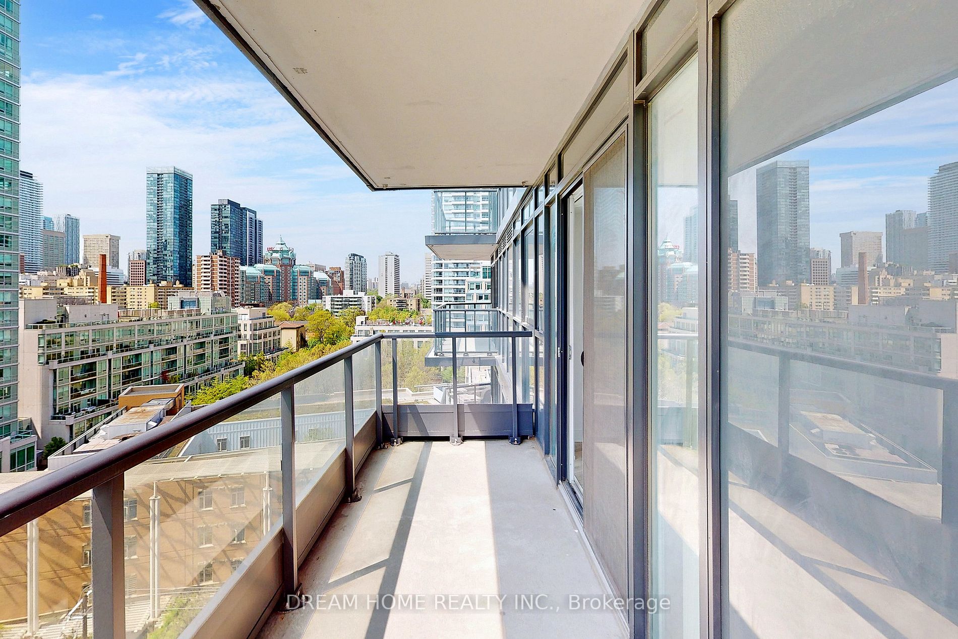 159 Wellesley St E, #908