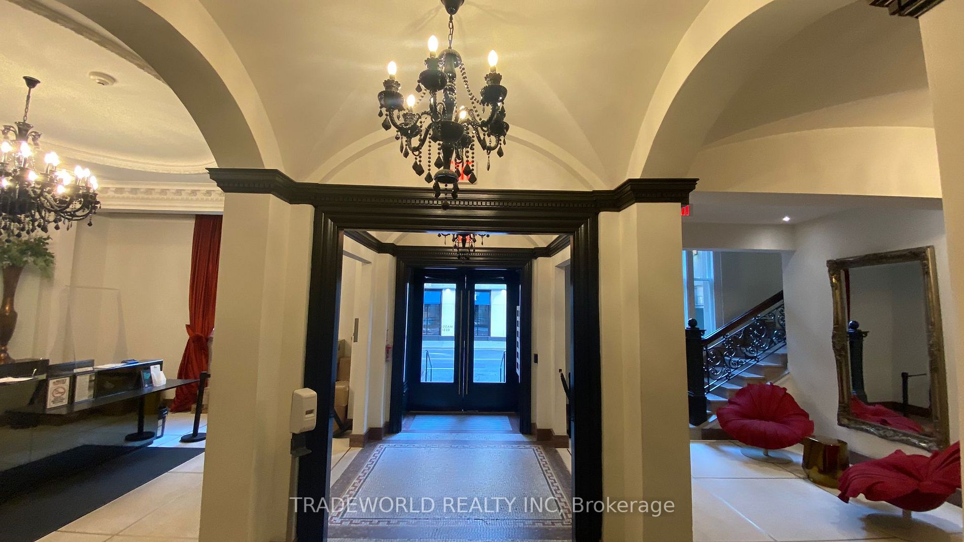 197 Yonge St, #4813