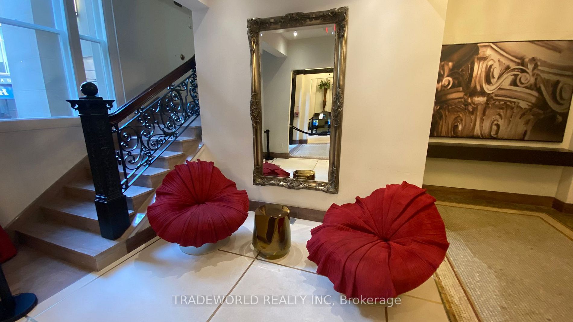 197 Yonge St, #4813