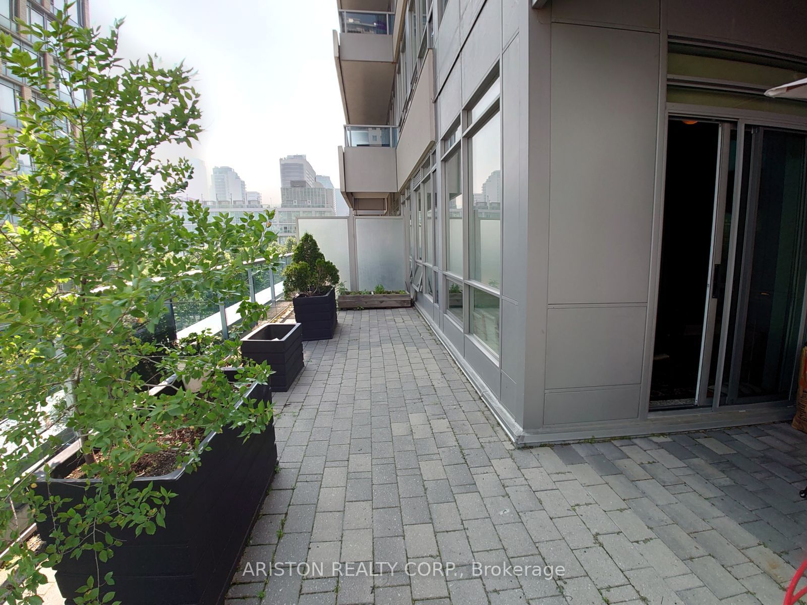 500 Sherbourne Street, #404