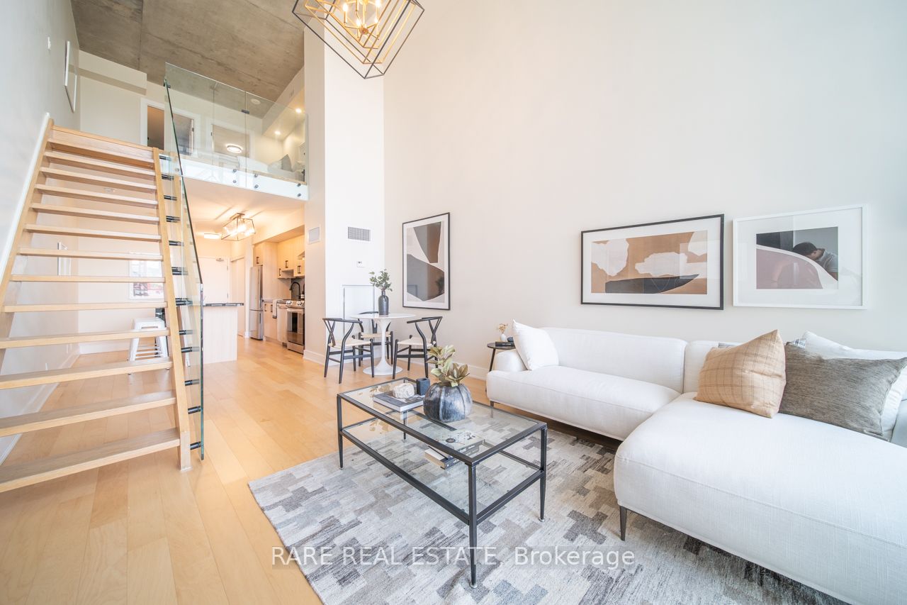 Listing C5999152 - Large Photo # 17