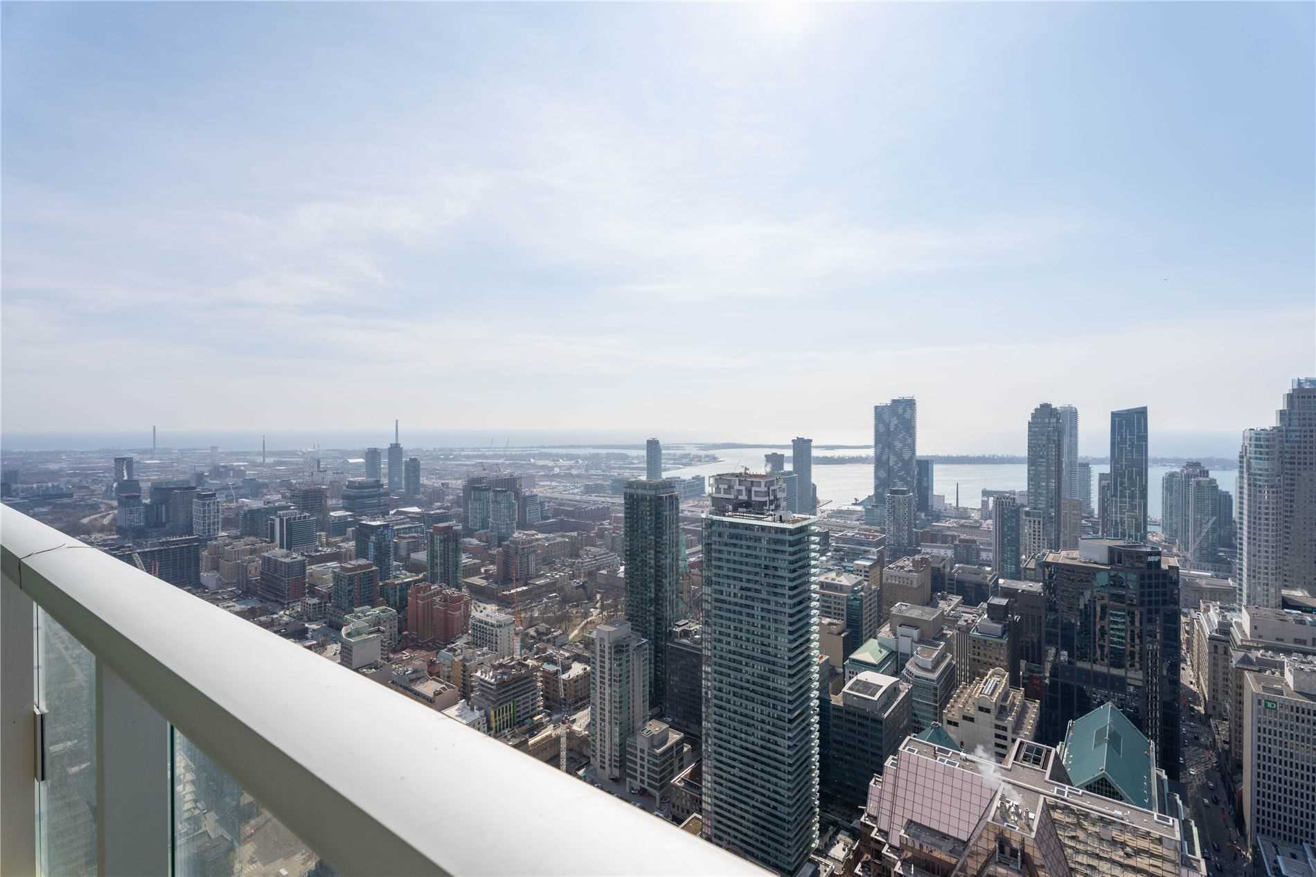 197 Yonge St, #5409