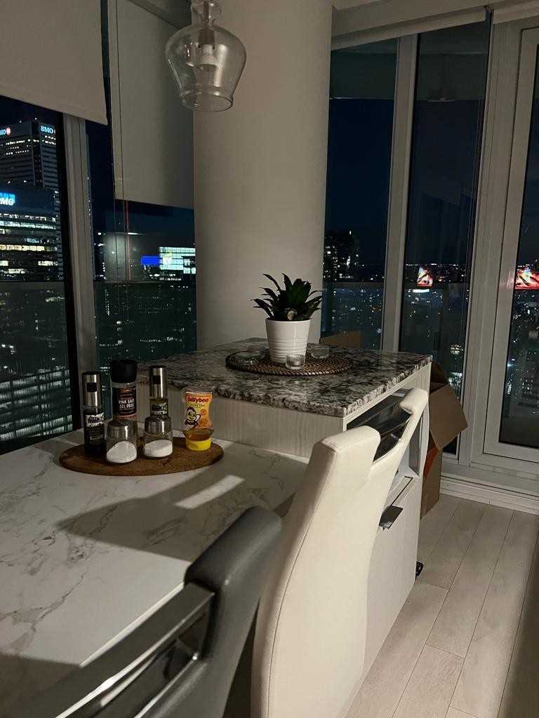 197 Yonge St, #5409