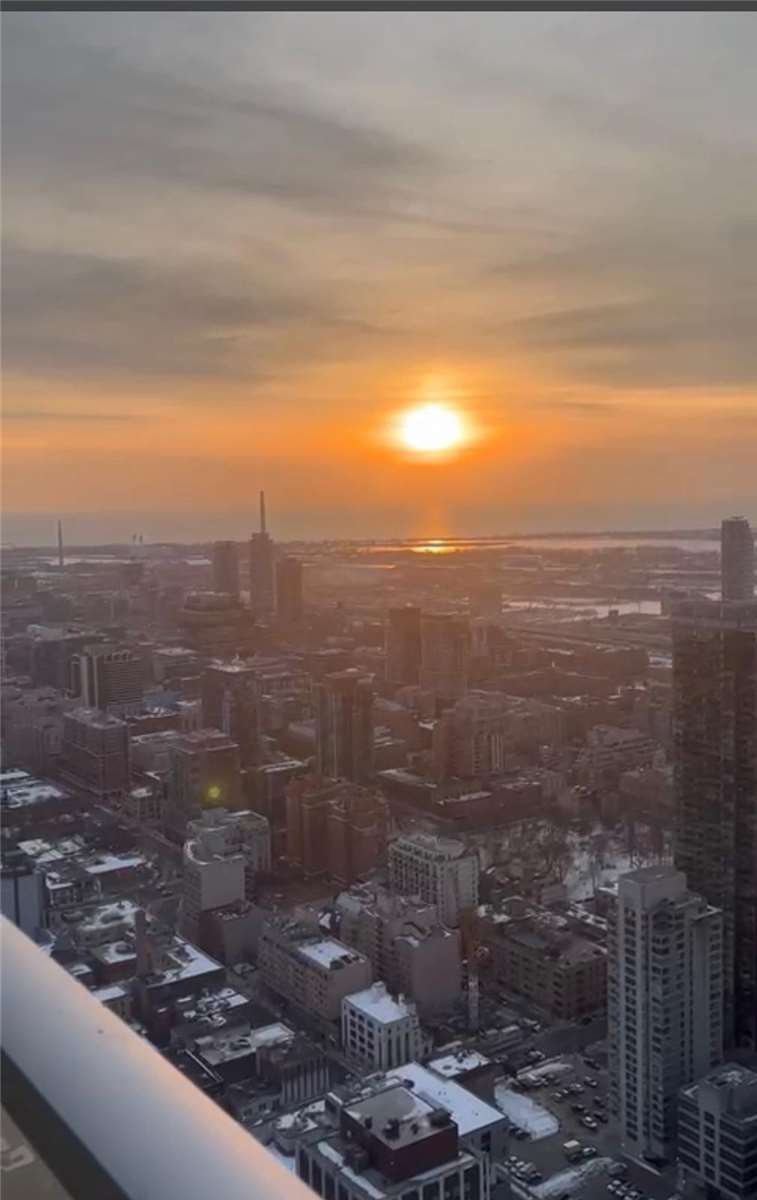 197 Yonge St, #5409