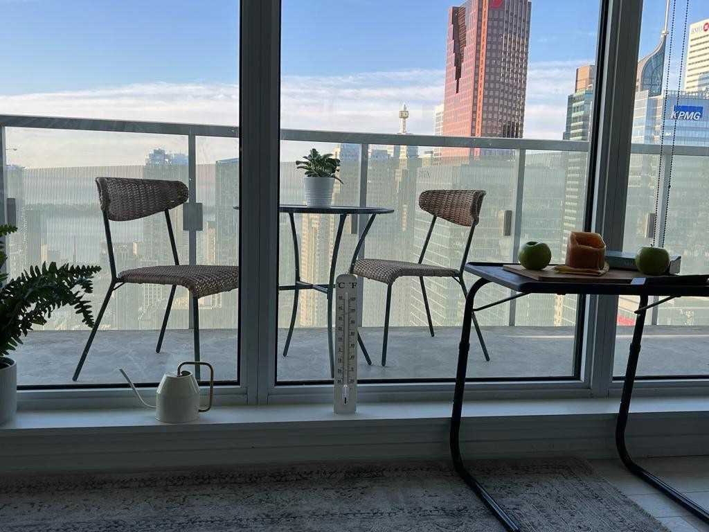 197 Yonge St, #5409