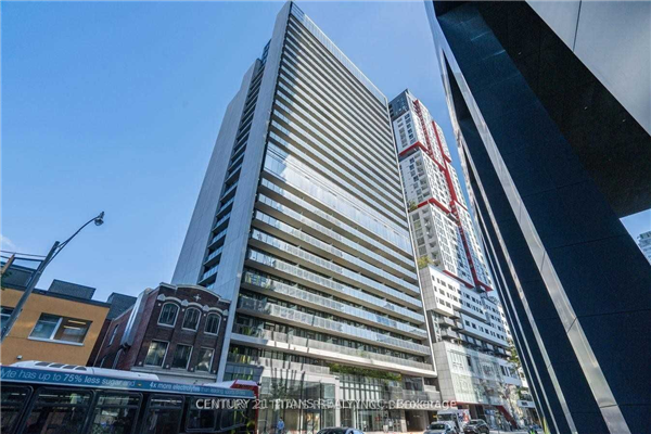 330 Richmond St W, Toronto