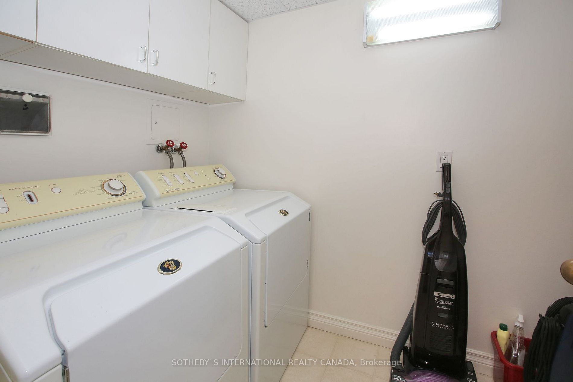 175 Cumberland St, #2008