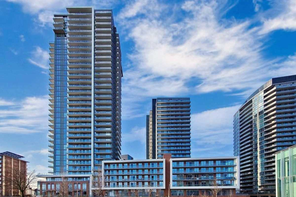 32 Forest Manor Rd, Toronto