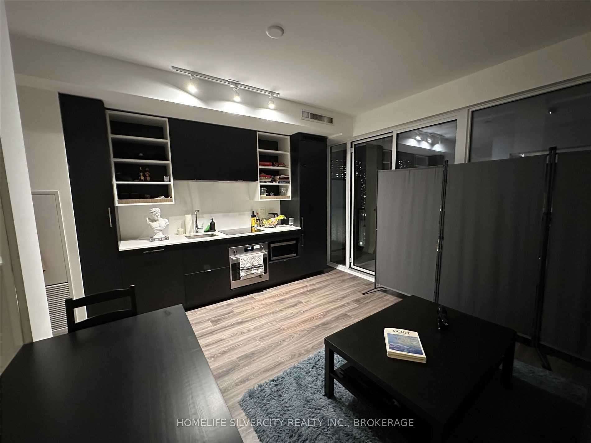 20 Edward Street, #1318