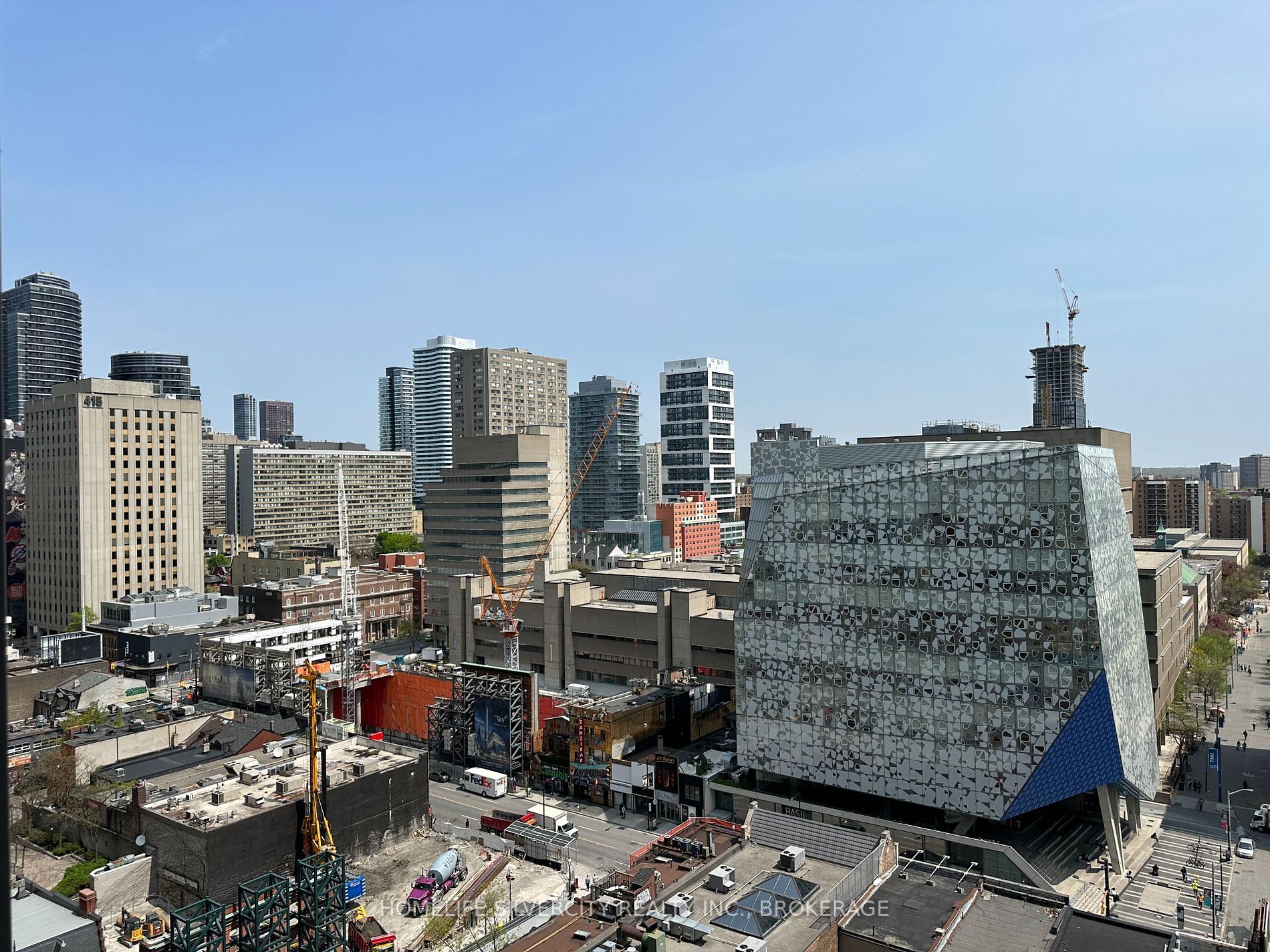 20 Edward Street, #1318