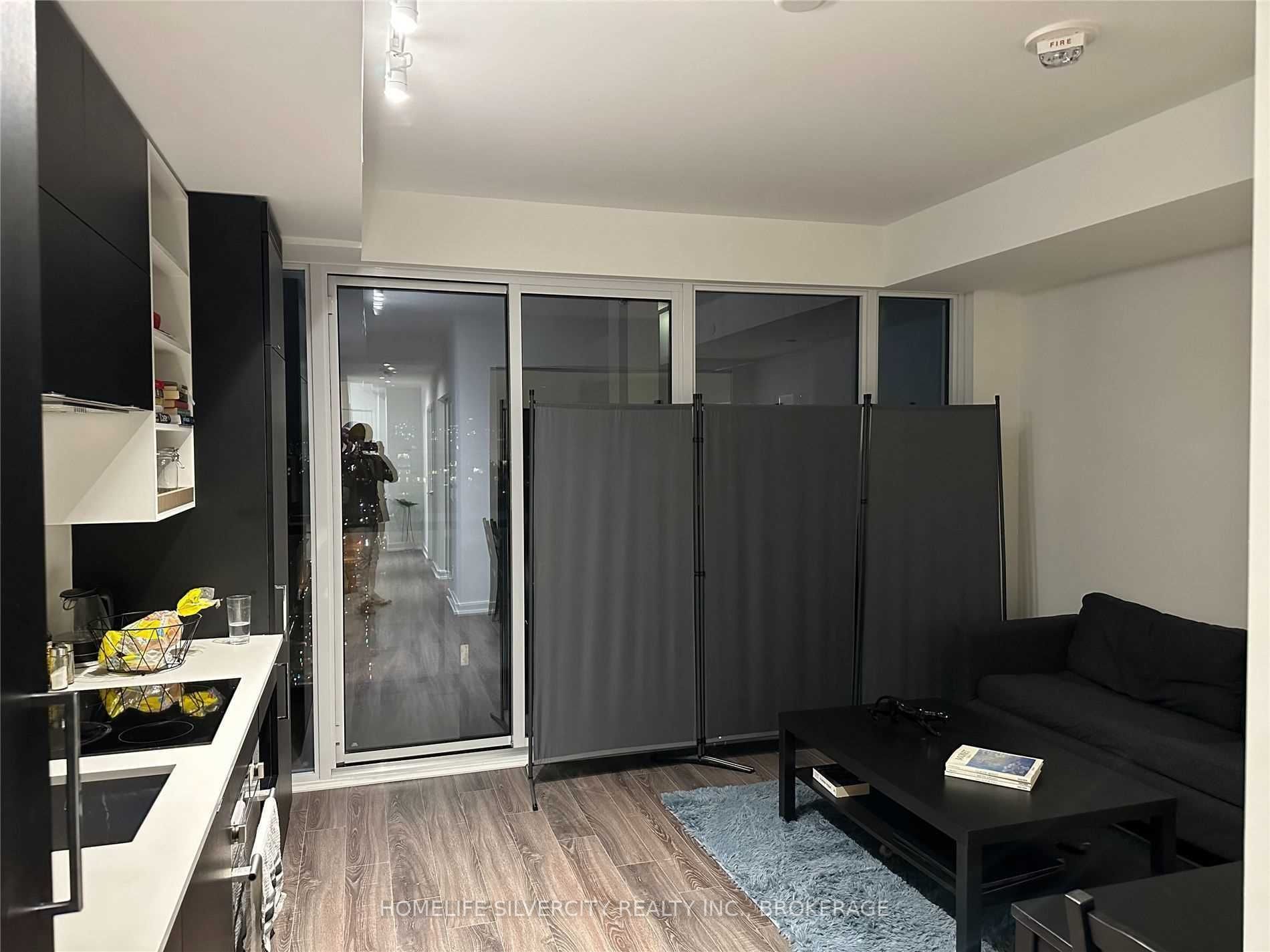20 Edward Street, #1318