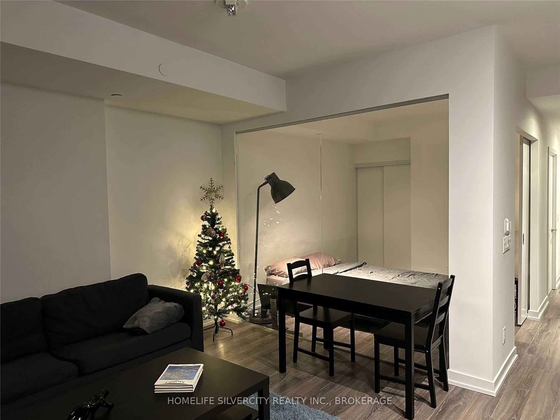 20 Edward Street, #1318