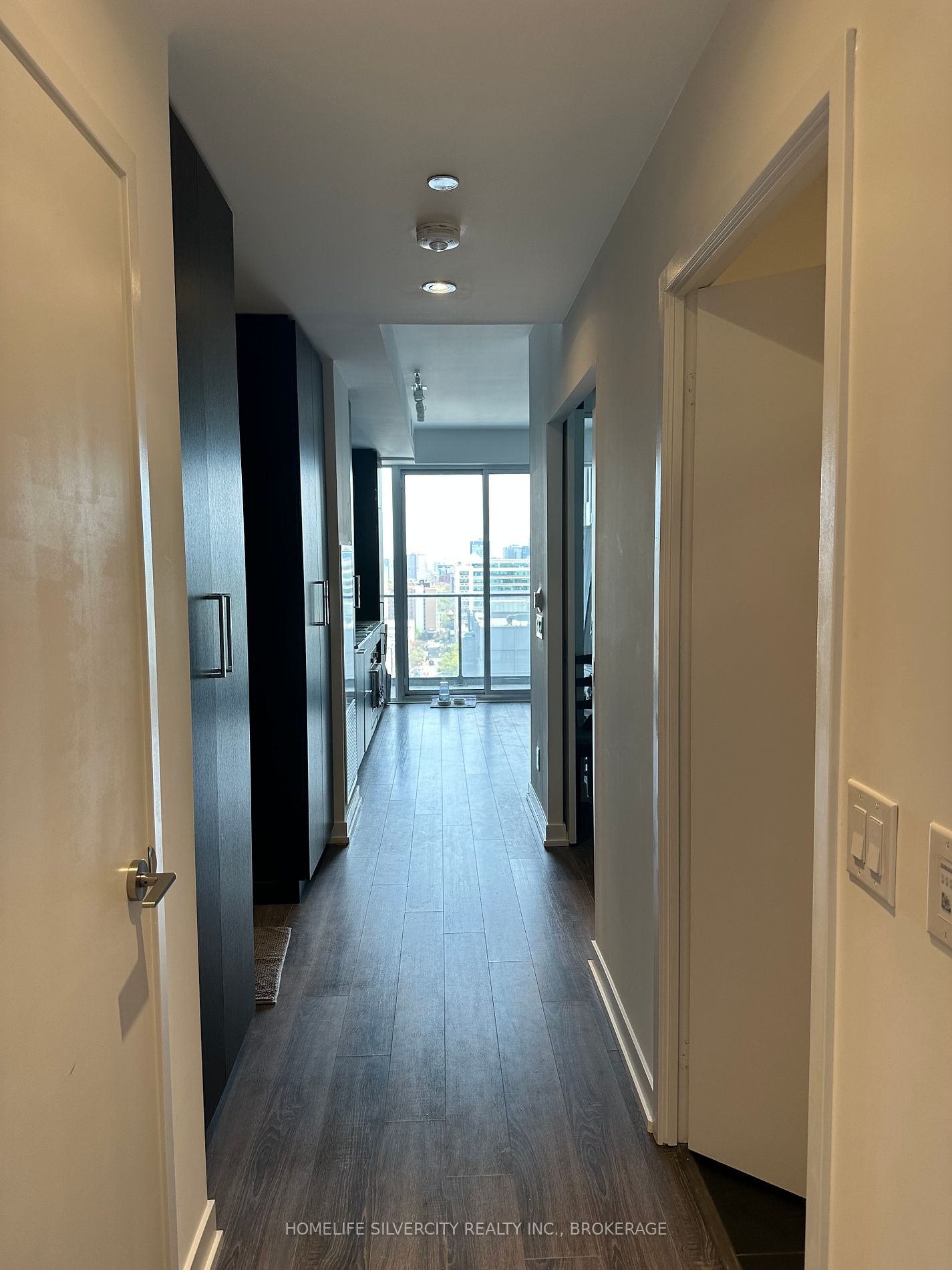 20 Edward Street, #1318