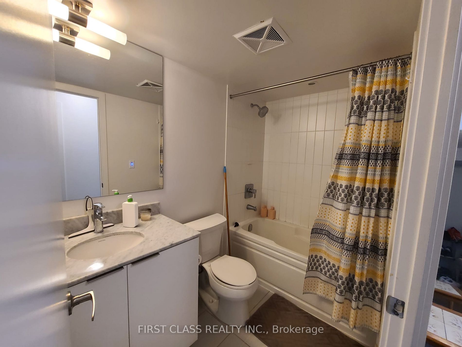 955 Bay Street #1605
