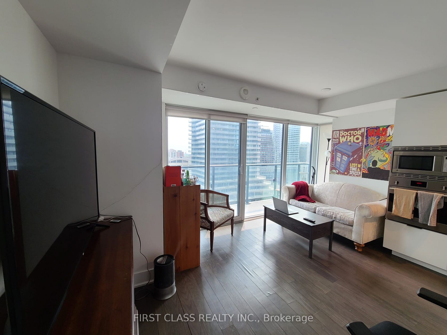 955 Bay Street #1605