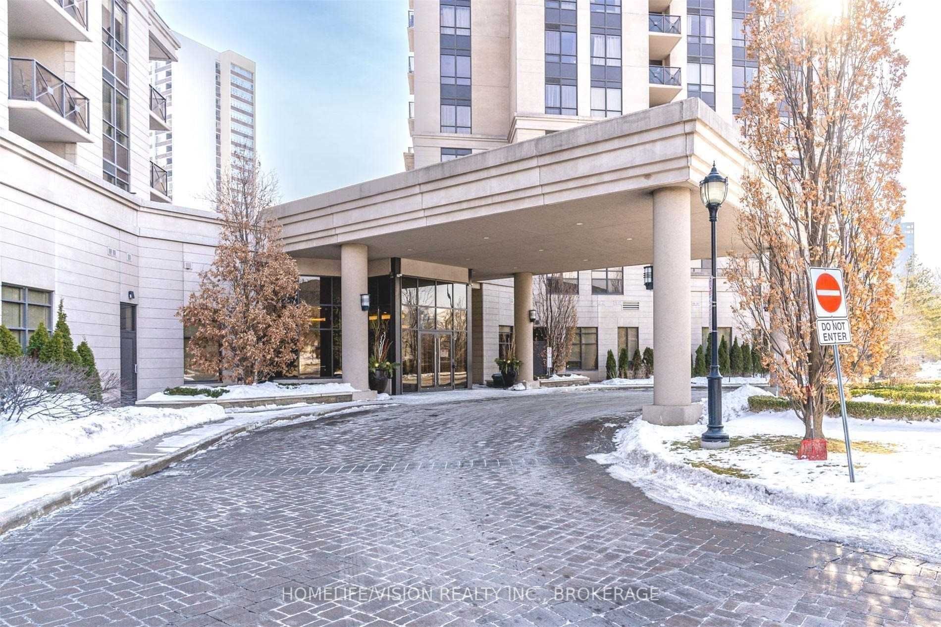 135 Wynford Dr, #1405