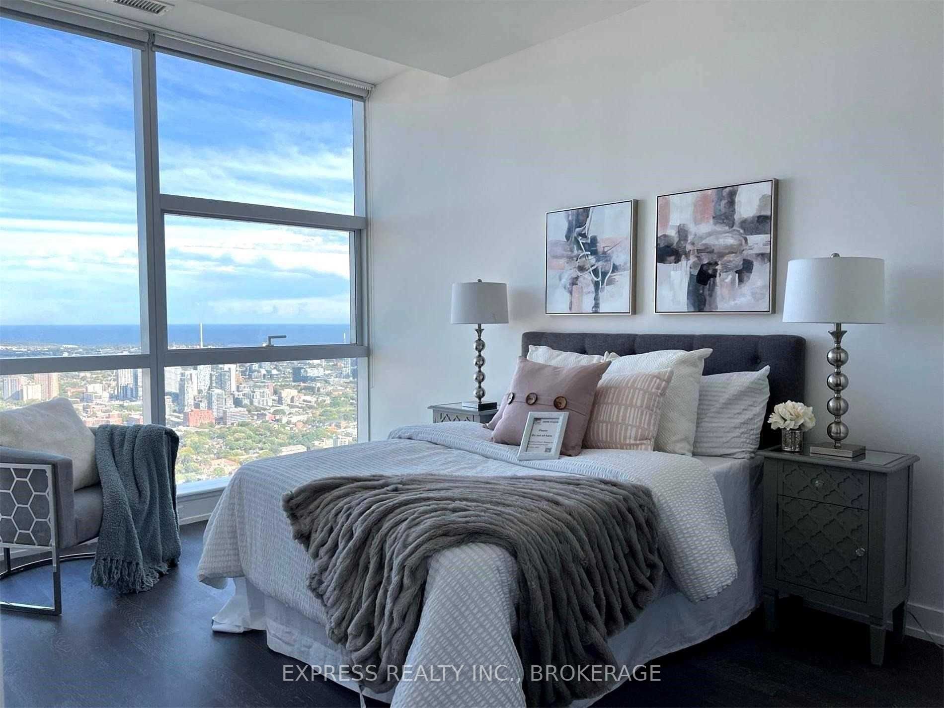 7 Grenville St, #6411