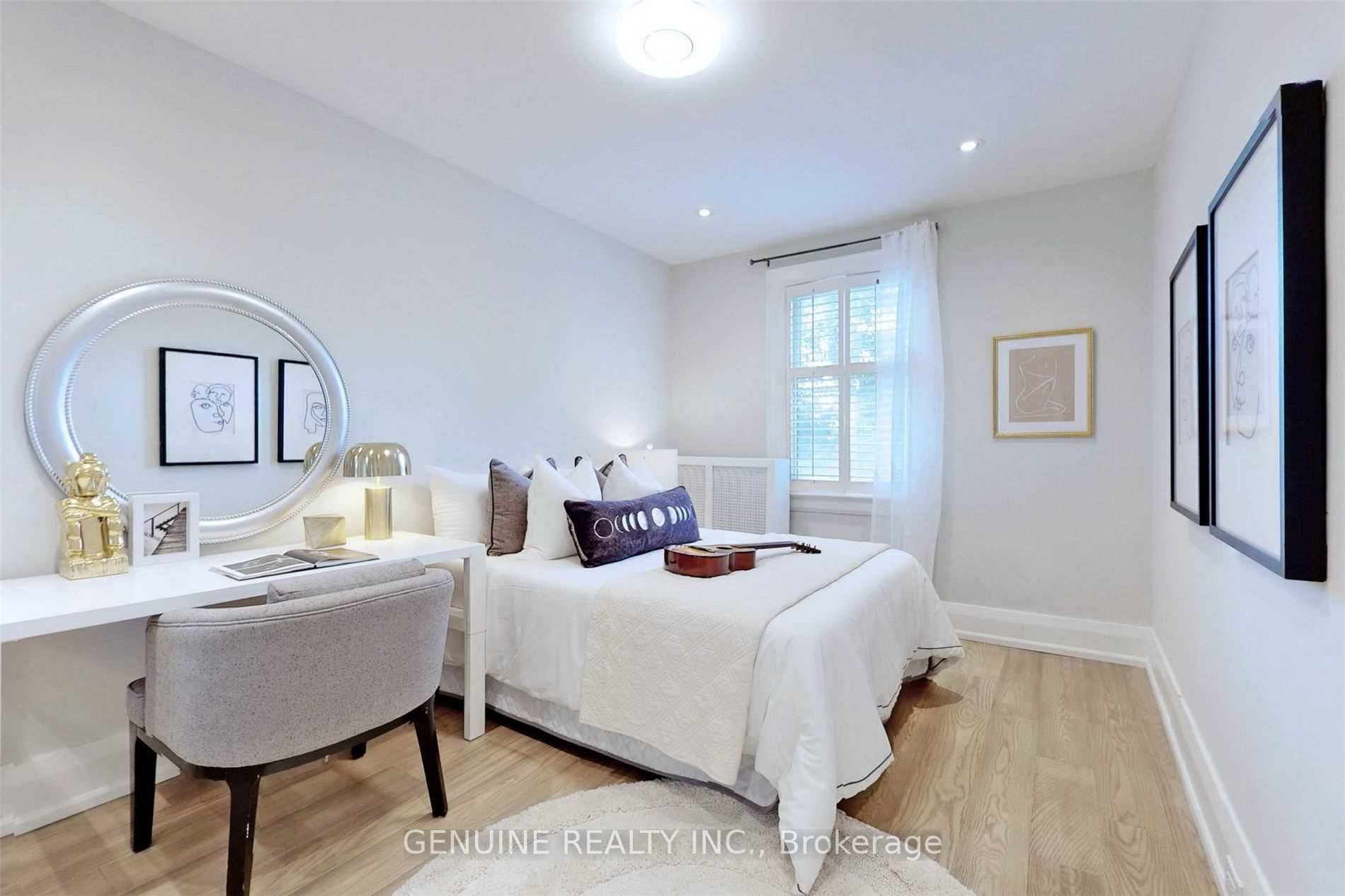35 Cranbrooke Ave