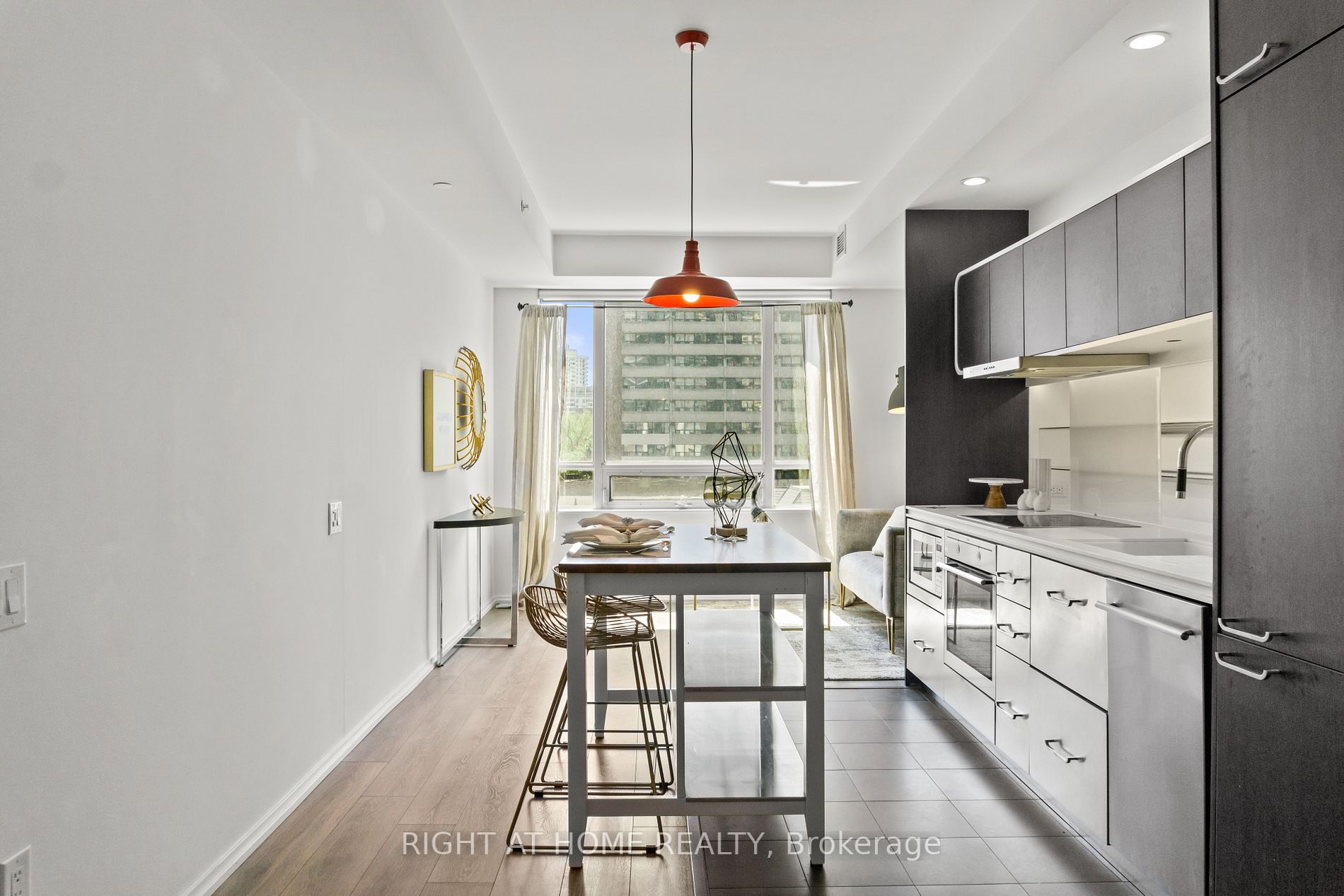 45 Charles Street E, #501