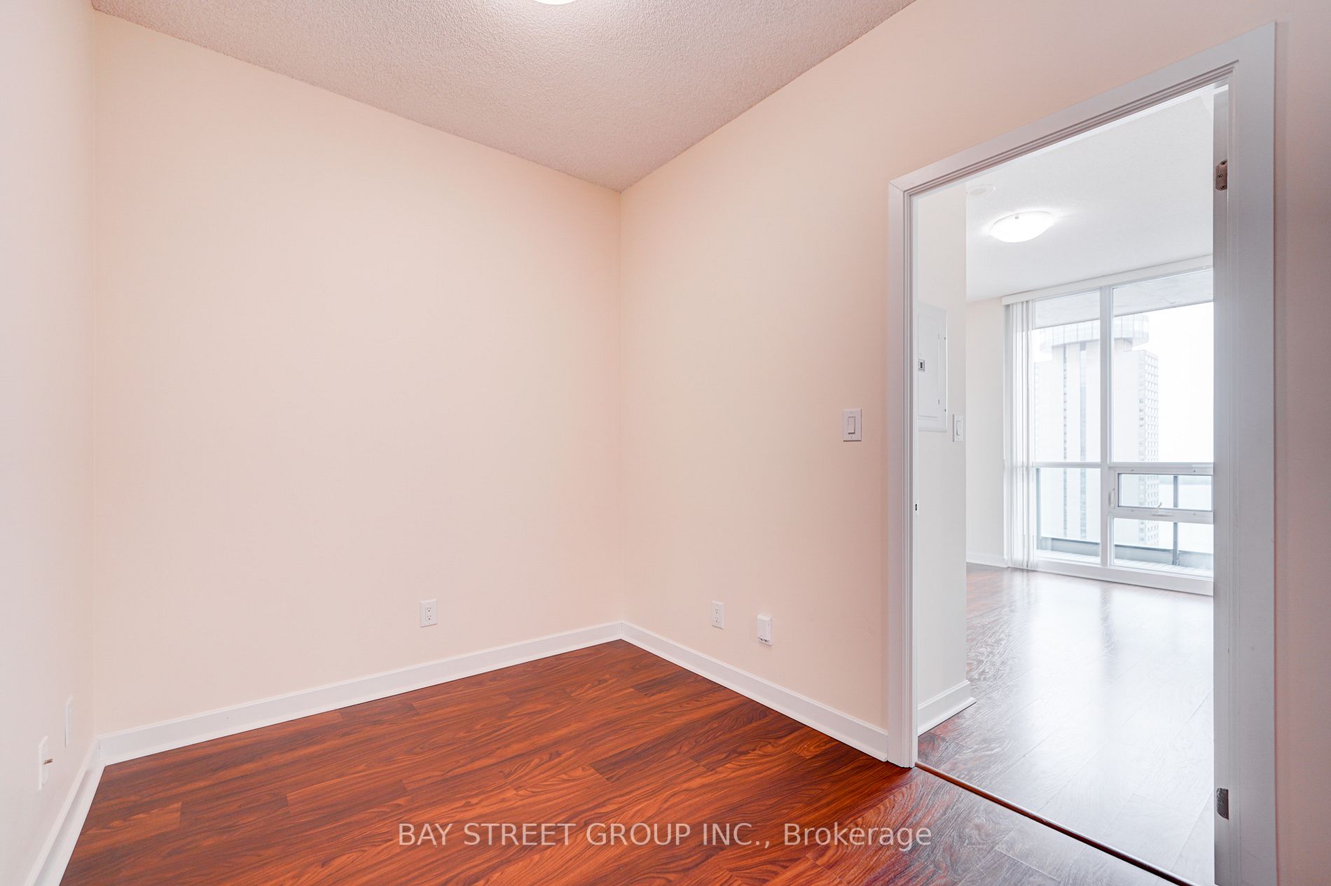 Listing C6003264 - Large Photo # 24