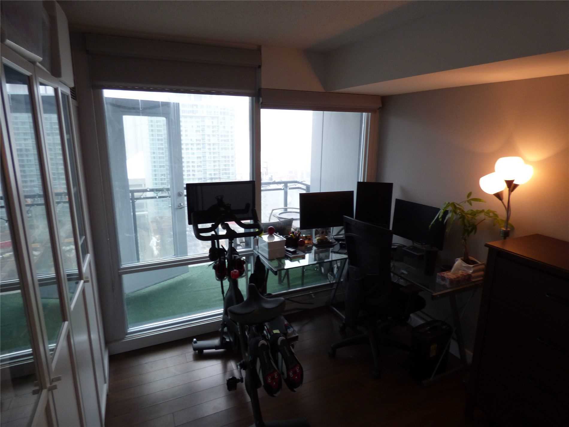 25 Telegram Mews, #3102