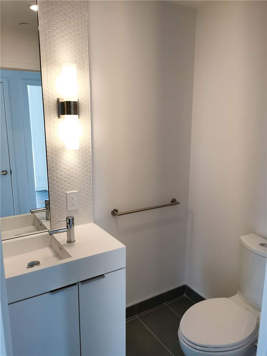 33 Helendale Avenue #2503