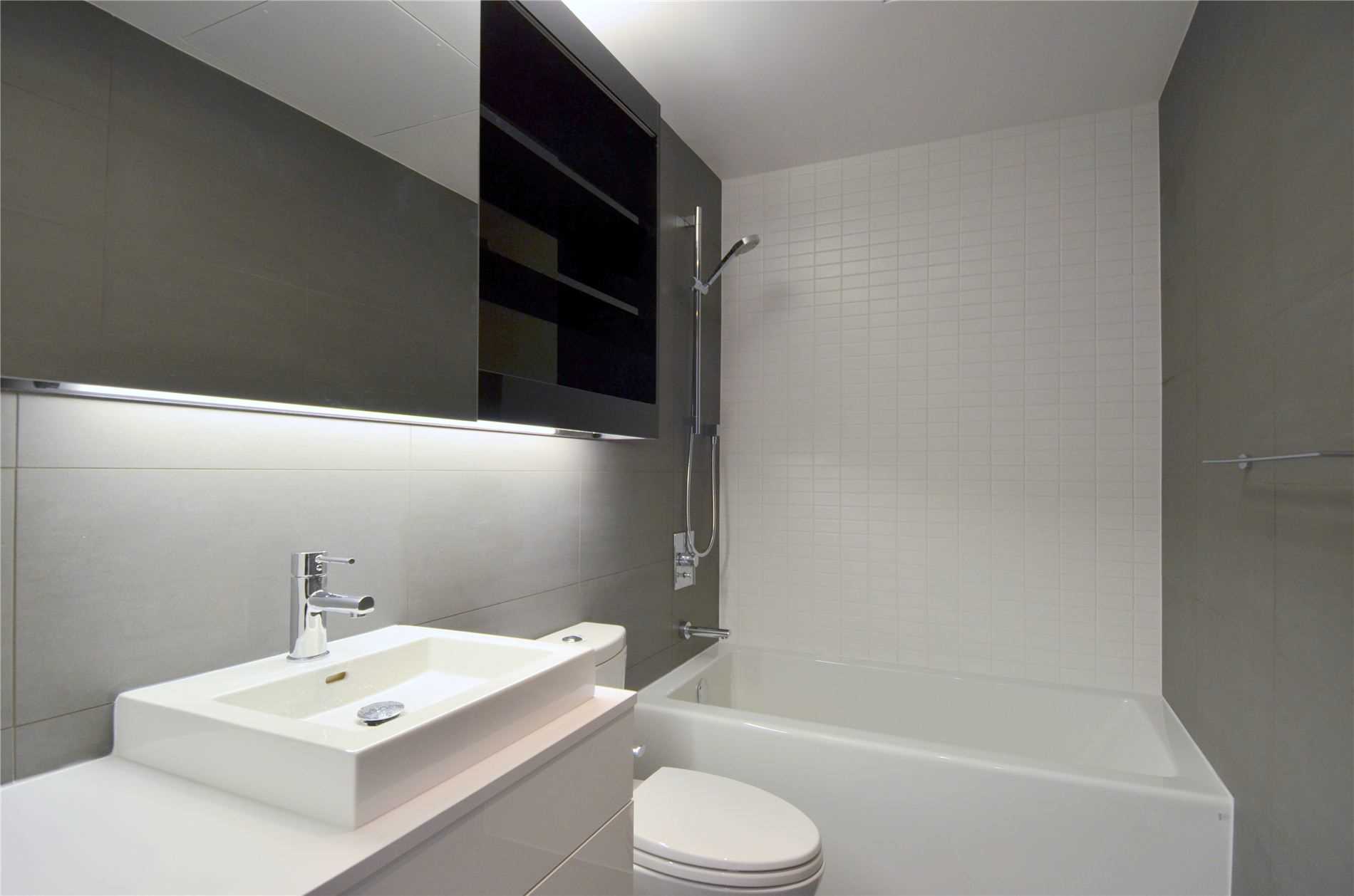 32 Trolley Cres, #807