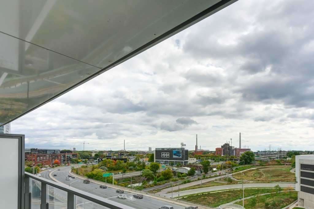 32 Trolley Cres, #807