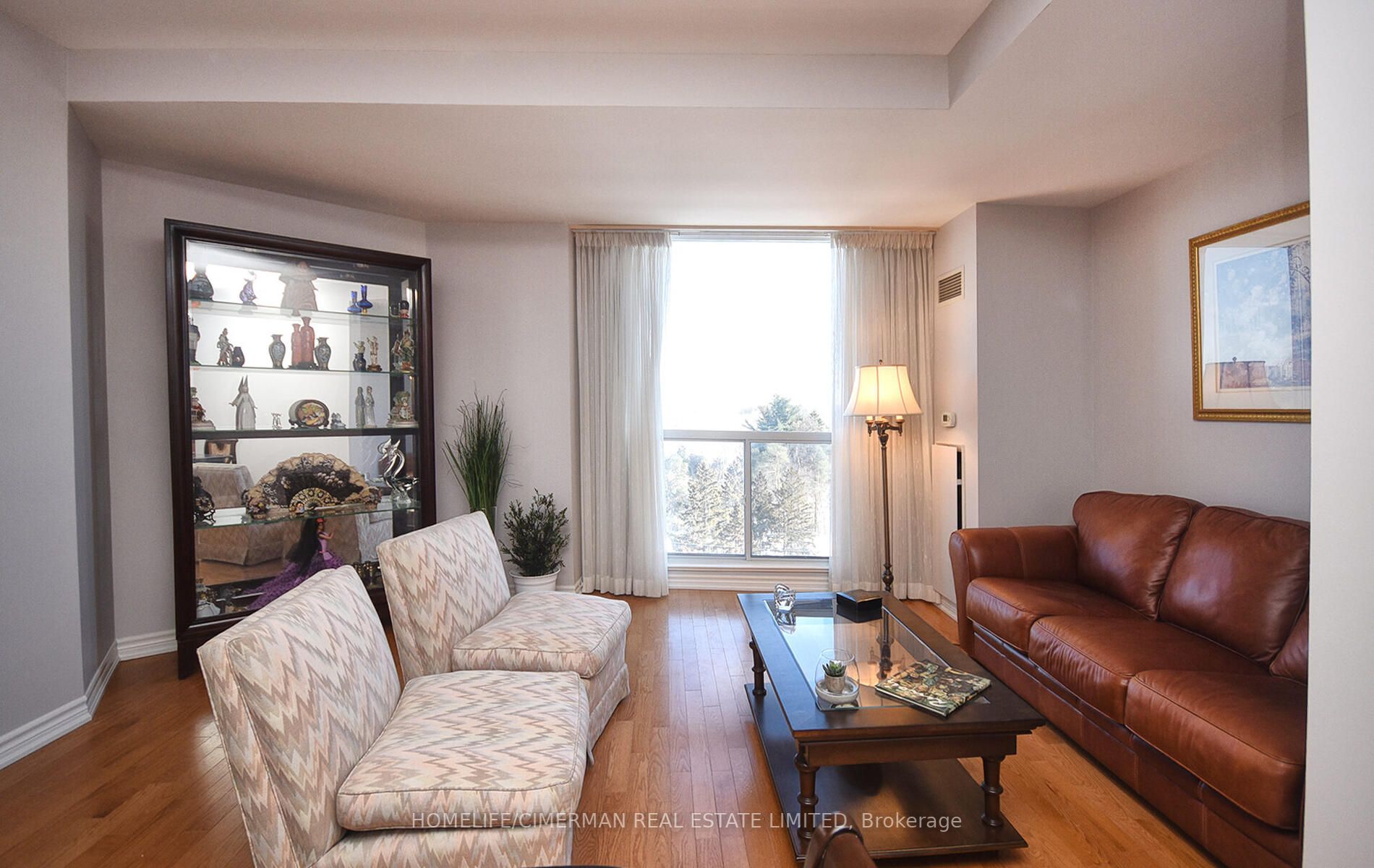 4200 Bathurst St, #705