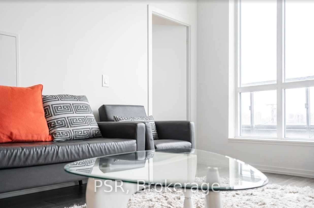 Listing C6004100 - Large Photo # 11