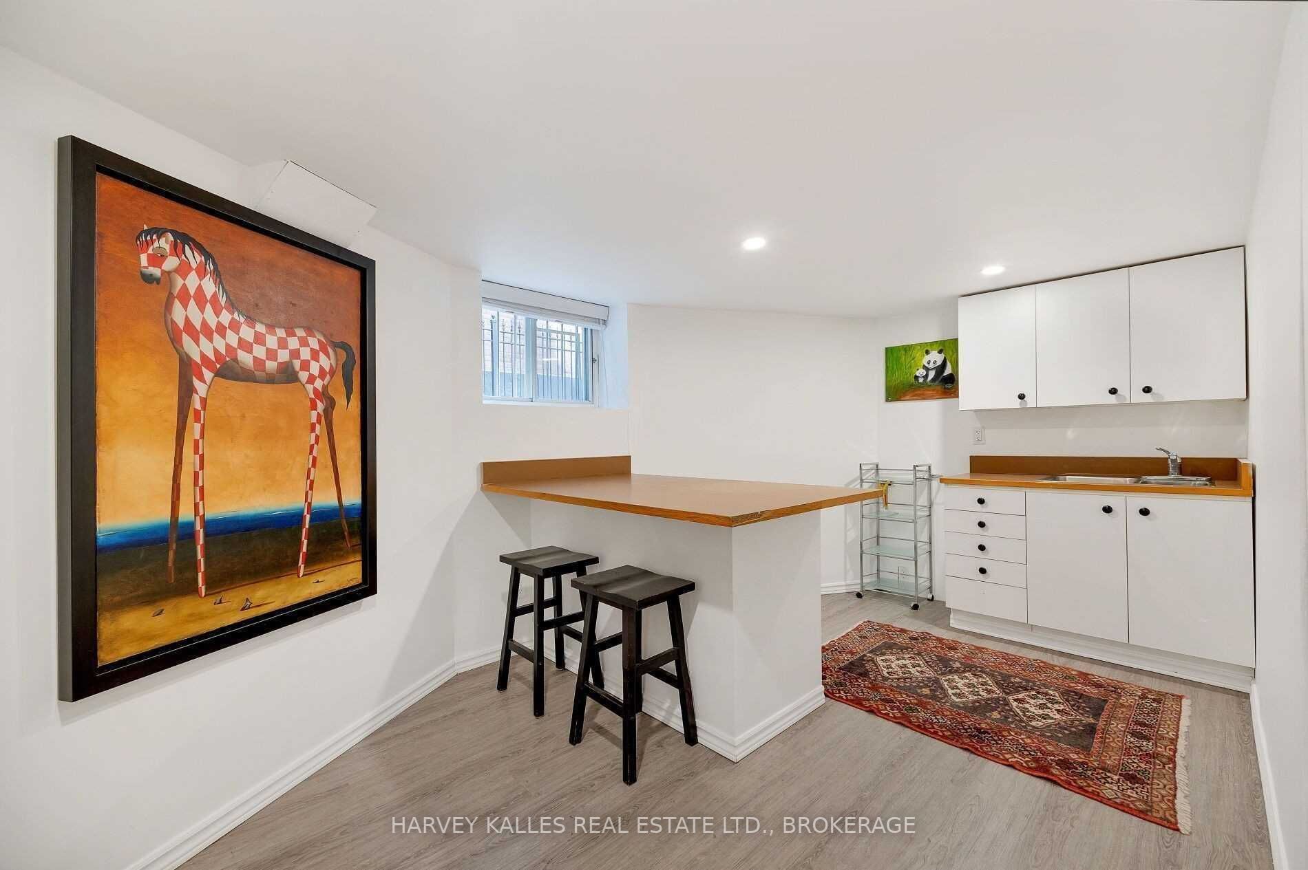 135 Admiral Rd